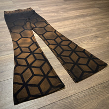 Load image into Gallery viewer, Honey Cubes Bell Bottom Leggings